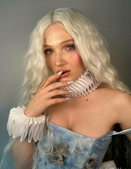 Nightlyy estrella fotos