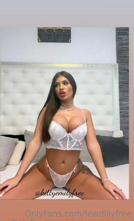 lewdlilyfree sexe de star du porno image