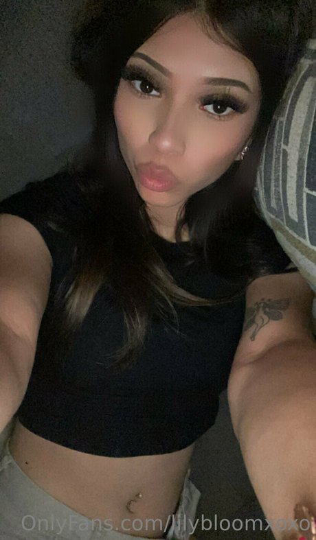 ariiadams estrella porno xxx archivo