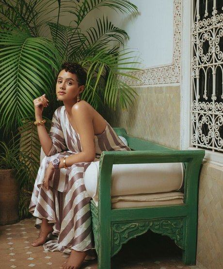 Nathalie Emmanuel sexy star pic