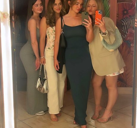 Rosie Bentham star du porno hd galeries