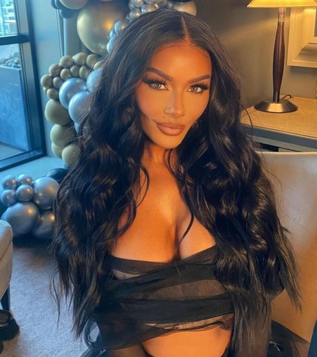 Chelsee Healey estrella exclusiva imágenes