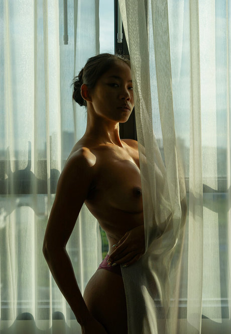 tuckythai nude pornstar picture