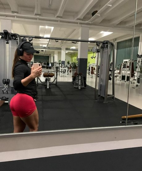 Sarah Slavo estrella adulta archivo