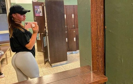 Sarah Slavo actriz xxx recopilación