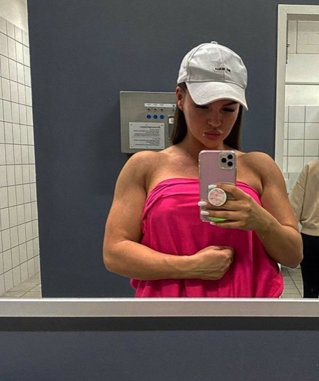 Sarah Slavo modelo de alta calidad imágenes