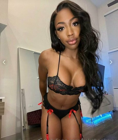 kekebanksxx hermosa actriz archivo