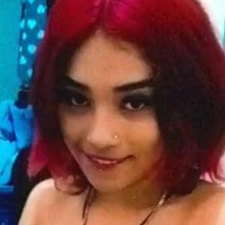 Pao Marquez modelo caliente imágenes