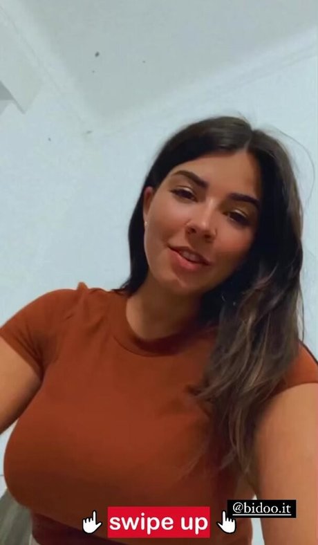 Anna Rebellato modelo exclusivo galería