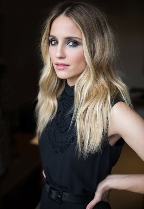 Dianna Agron bonita modelo galerías