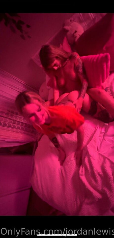 jordanlewis18 star du porno gratuite photo