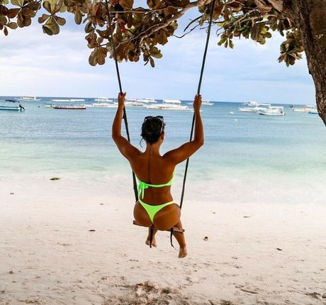 Justine Reine Marie actriz exclusiva galerías