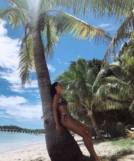 Justine Reine Marie étoile parfaite archive