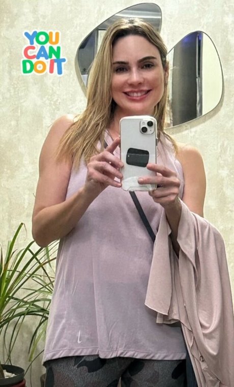 Rachel Sherazade modèle artistique collection