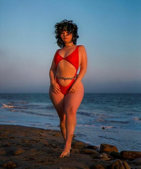 Astithedal pornographic actress picture