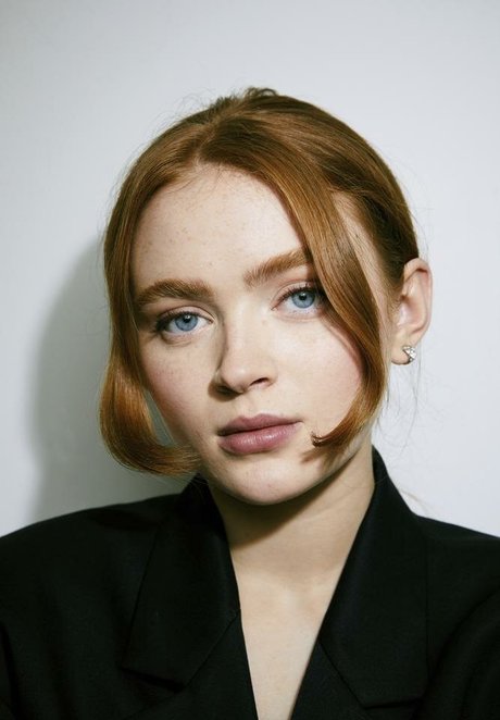Sadie Sink sex star pictures