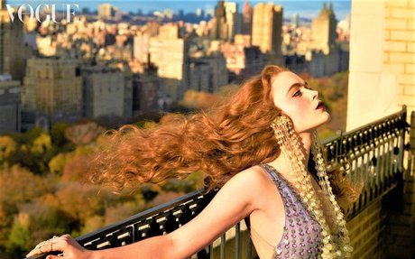 Sadie Sink nude star photos