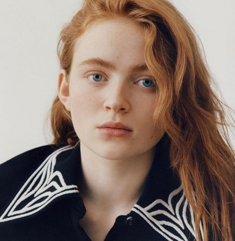 Sadie Sink étoile de l'art collection