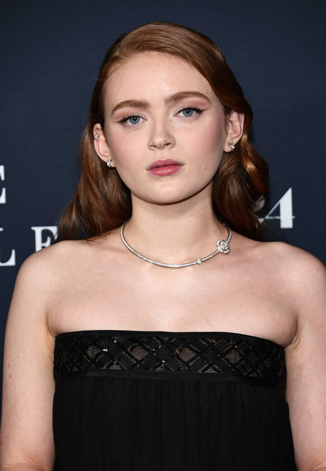 Sadie Sink modelo sexy galerías