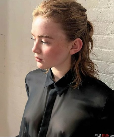 Sadie Sink star erotic photo