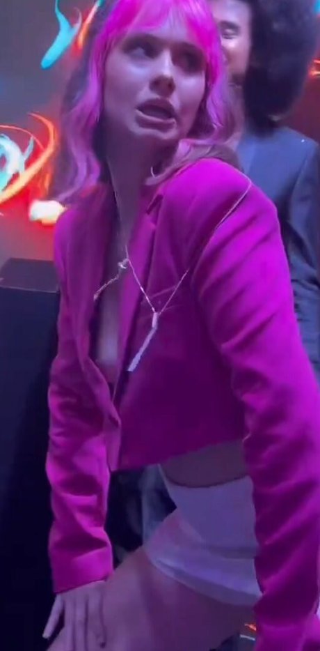 Julia K Barni estrella porno hd recopilación