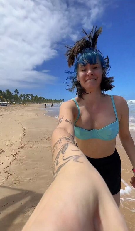 Julia K Barni thumbnail
