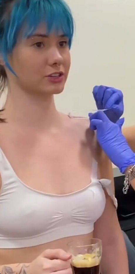 Julia K Barni beau modèle photo