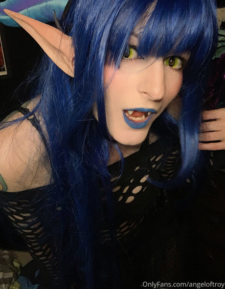 angeloftroy xxx estrella porno galerías