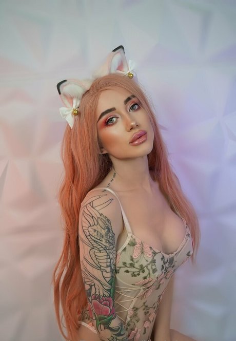 Lizzie Le Strange nudes model gallery