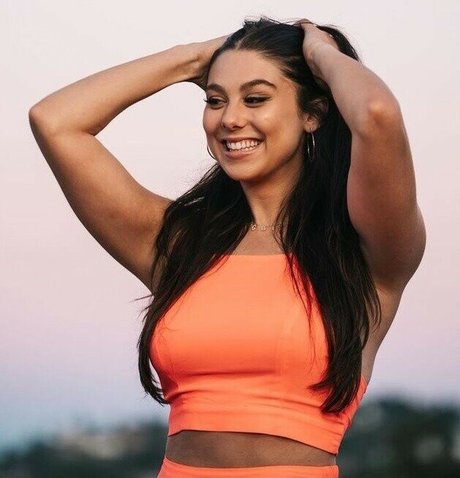 Kira Kosarin estrella porno bonita fotos