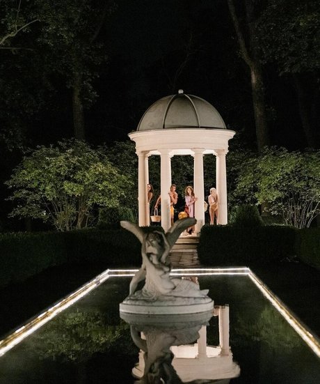 Ariel Winter modèle chaud des photos