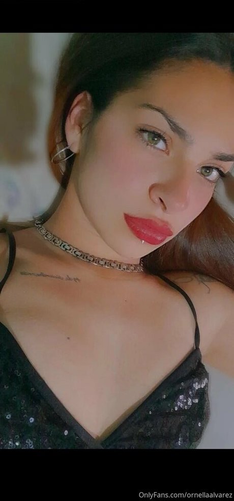 ornellaalvarez sexy model gallery