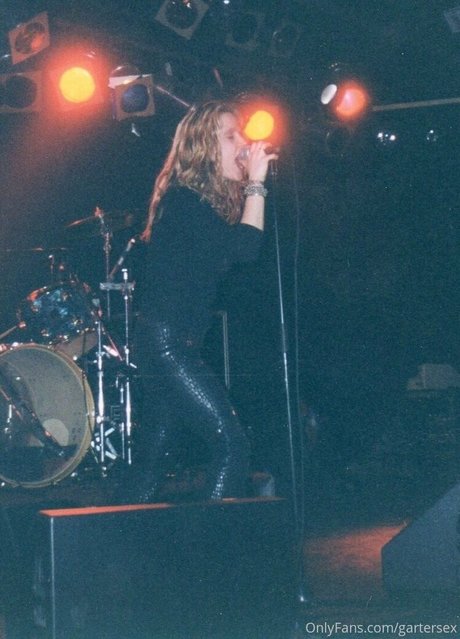 gartersex modelo atractivo galerías