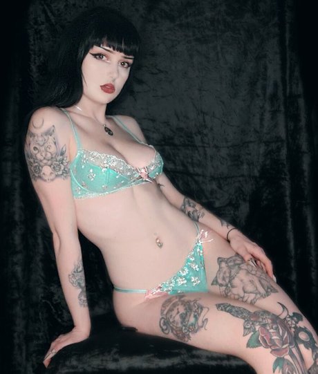 missdellavigne modèle exclusif archive