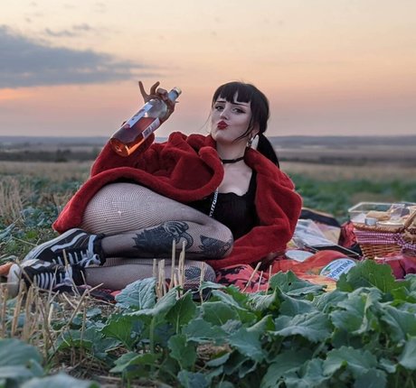 missdellavigne modelo hd archivo