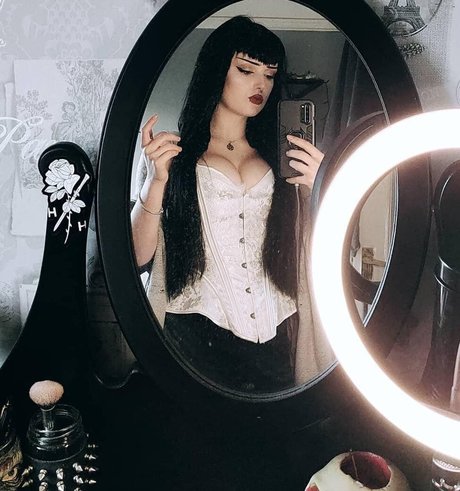 missdellavigne hermosa estrella imágenes