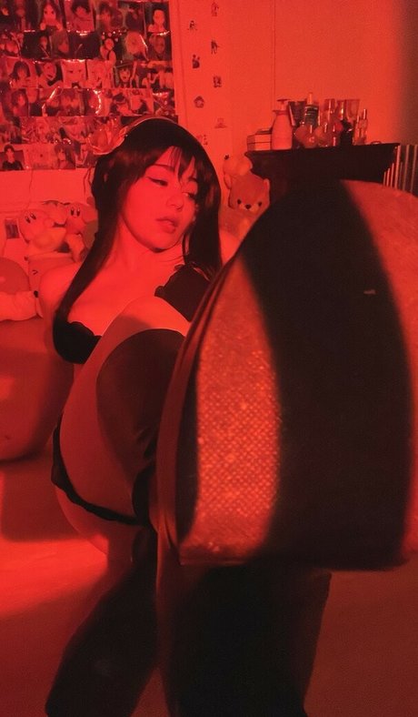 _sugashi hermosa modelo galerías