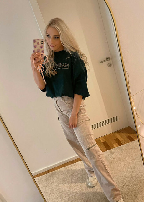 blonde fitness onlyfans free pics