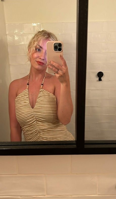 Mimi Lintrup modelo hermosa imagen