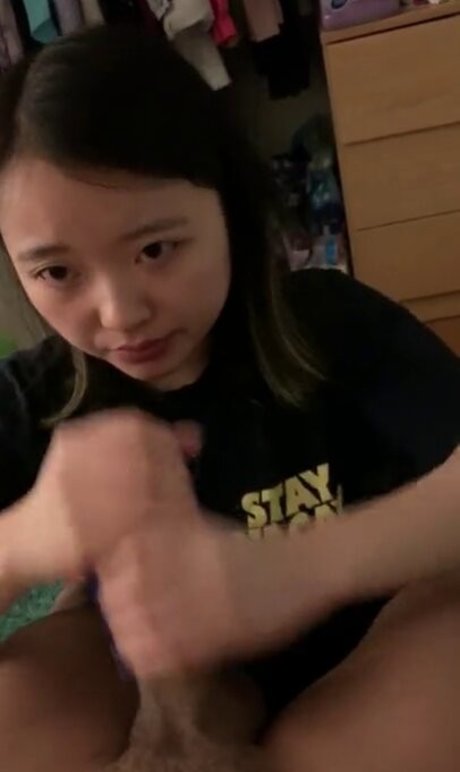 chinese4bbc modèle nu des photos