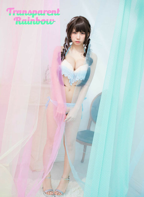 Enako actrice chaude galerie