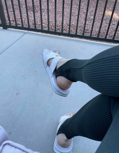 goddessfendi buen modelo recopilación