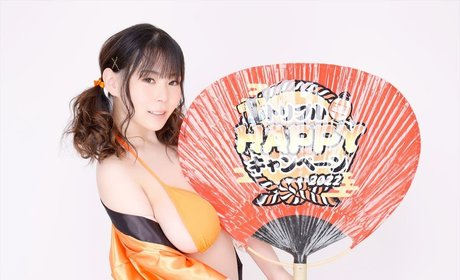 Yuria Yoshine estrella porno agradable imágenes