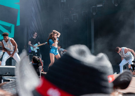 Hailee Steinfeld star érotique galerie