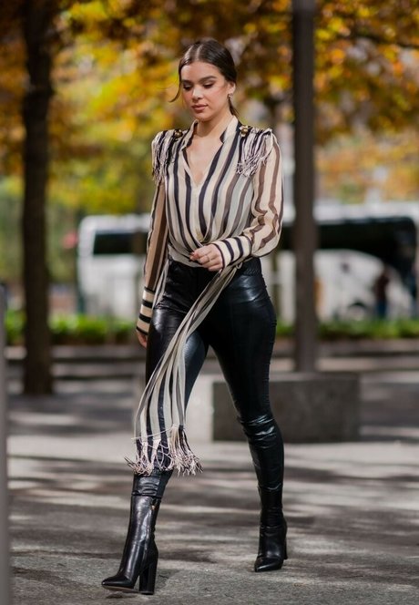 Hailee Steinfeld haut étoile image