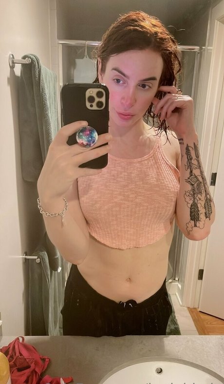 janieblade estrella erótica galerías