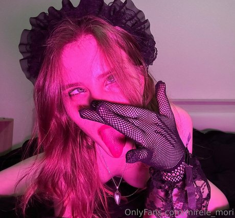 mirele mori modelo de alta definición archivo