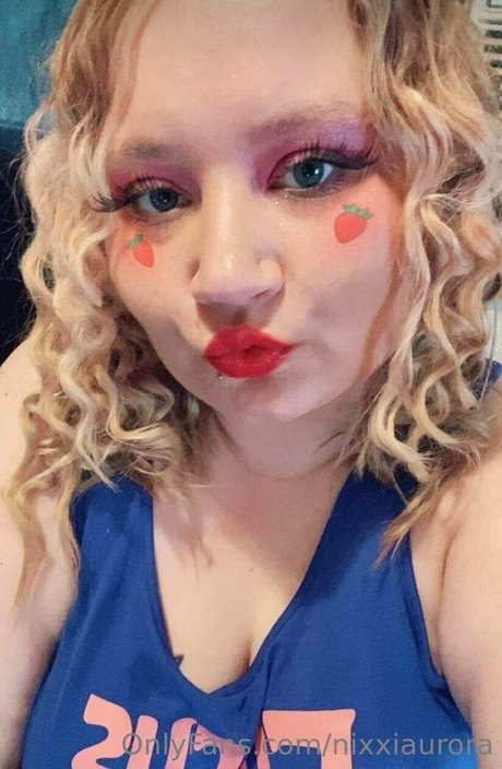 nixxiaurora star pornographic pictures