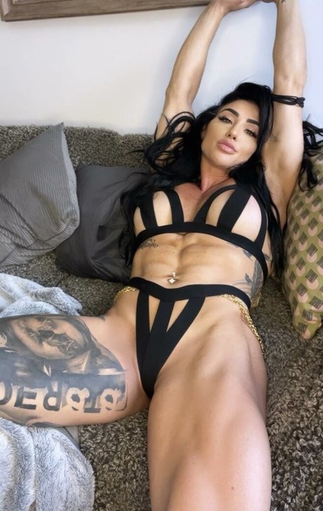 Pretzel jolie actrice galerie