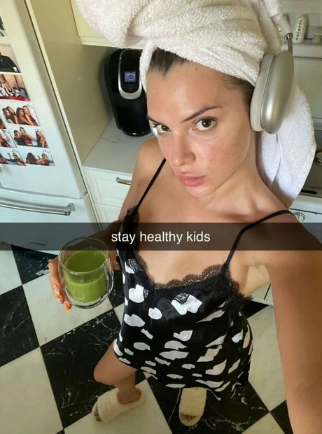 Alissa Violet étoile sympa collection